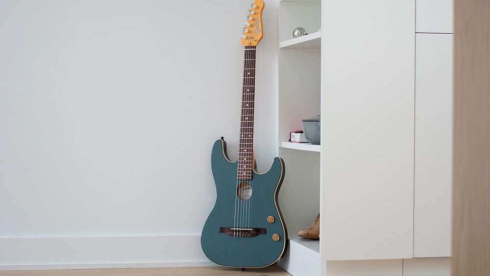 Godin lanza la G-Tour Nylon Limited Arctik Blue