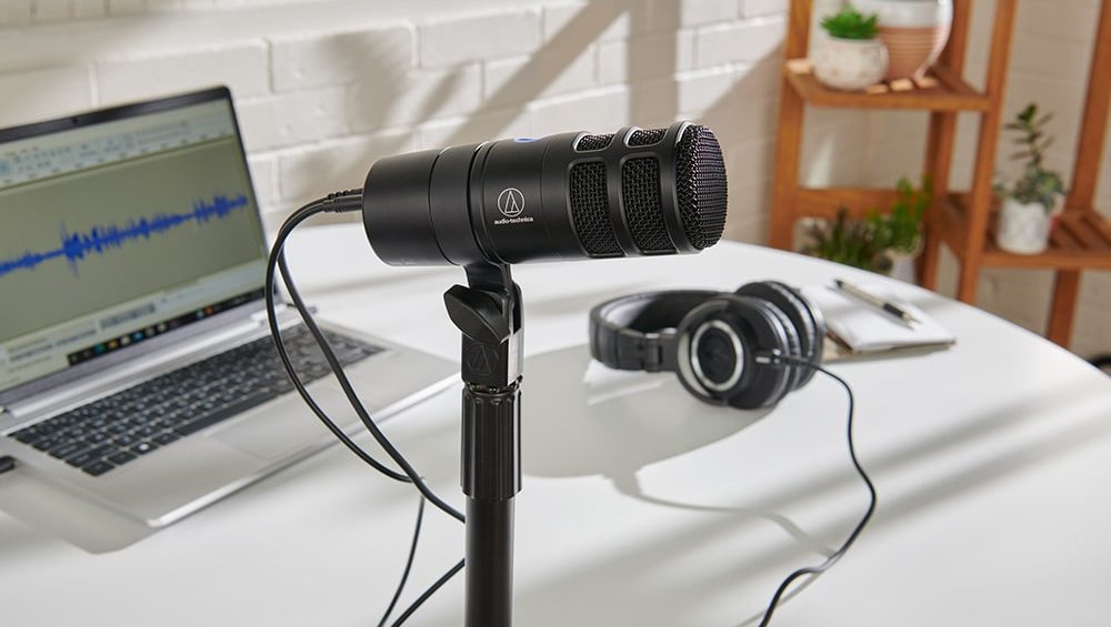 El nuevo micrófono AT2040USB de Audio-Technica ofrece a los creadores un sonido con calidad broadcast